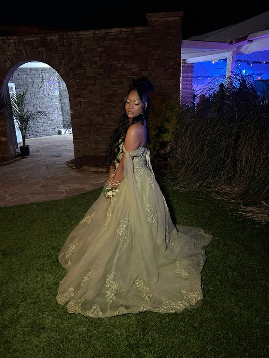 Sage Green Quinceanera Dresses 3D Flower Applique Sweet 16 Dress Ball Gown