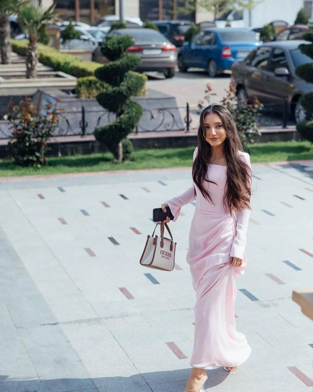 Elegant Pleated Prom Dress with Square Neckline Stunning Pink Long Evening Dresses S7054