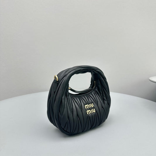 MINI HOBO 17 BAG IN BLACK LAMBSKIN