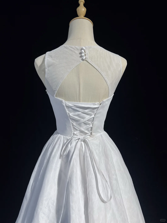 White sleeveless diamond neckline satin waist slim A-line big swing skirt homecoming dress R4933