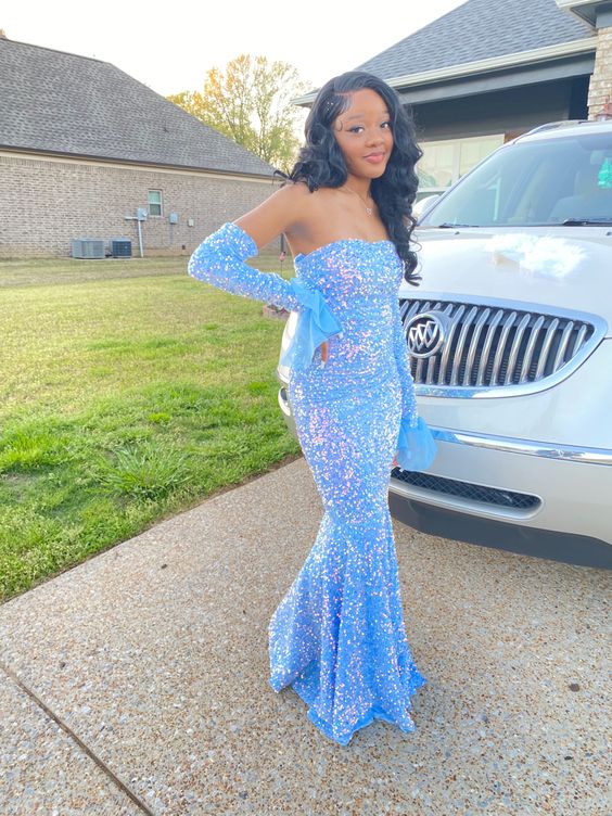2023 Sheath Sequins Blue Prom Dresses S2447