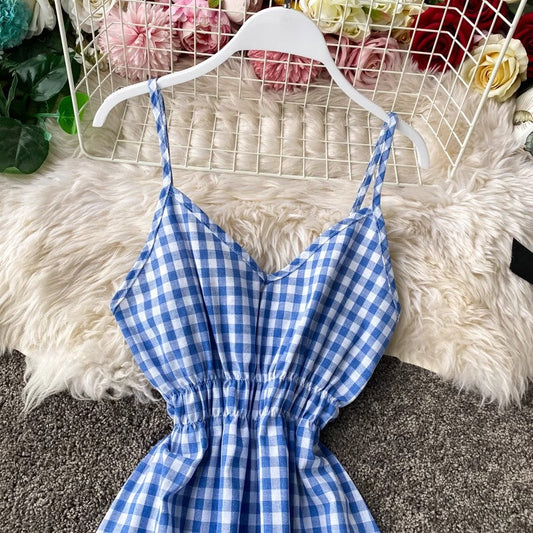 beach dress vacation dress, ruffled sleeveless long skirt V-neck suspender plaid dress S4244