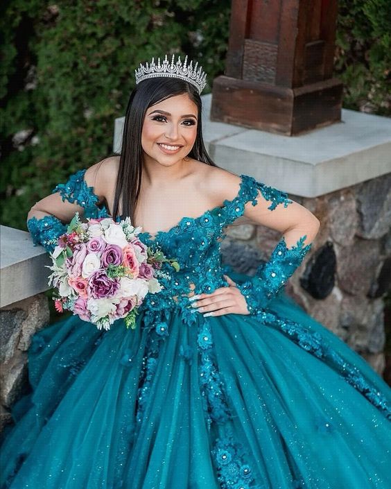 Princess Quinceanera Dresses Lace Applique Sweet 16 Dress Long Sleeves vestidos de 15 Ball Gown Prom Gowns