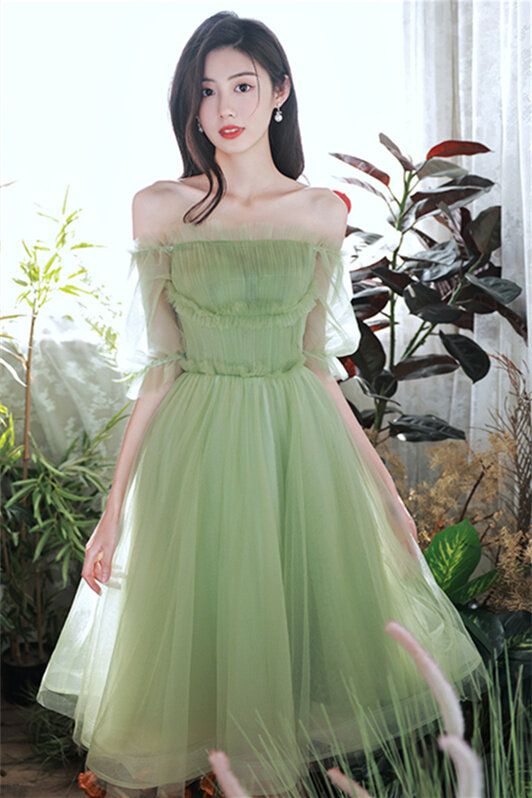 Off the Shoulder Green Tulle Short Sleeves Party Dress S3116