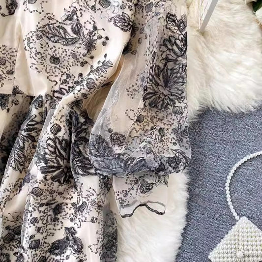 embroidered dress elegant women's dress new S4495