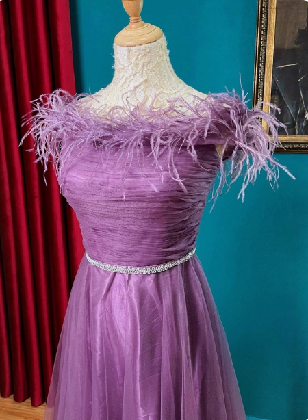 Gorgeous Deep Purple Strapless A-Line Feather Pleated Tulle Long Prom Dress Evening Dress P4725