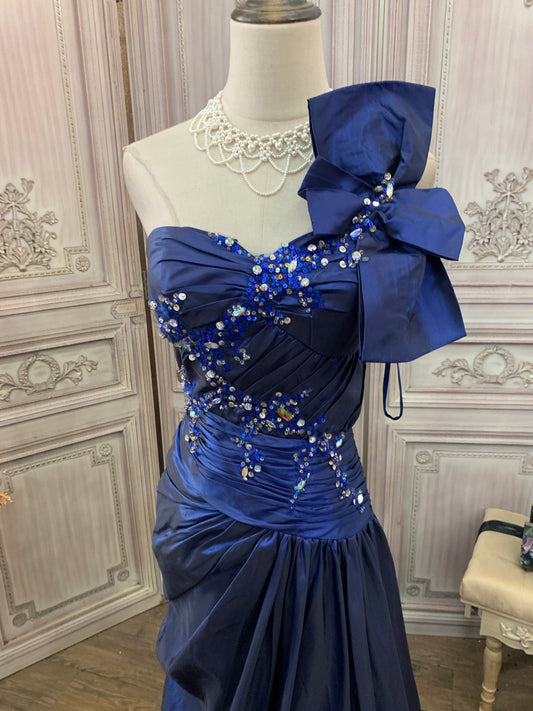 Gorgeous Navy Blue One-Shoulder Sweetheart Neck Sequin Beaded Satin Train Prom Dress Evening Dress P4739