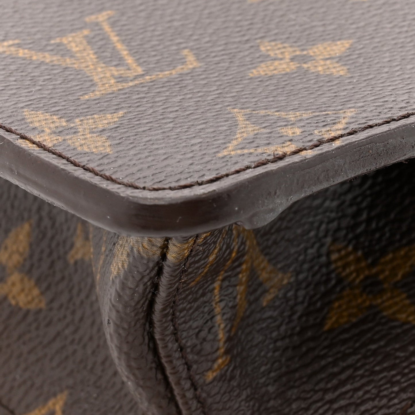 Monogram Canvas Robusto 1 Compartment Briefcase
