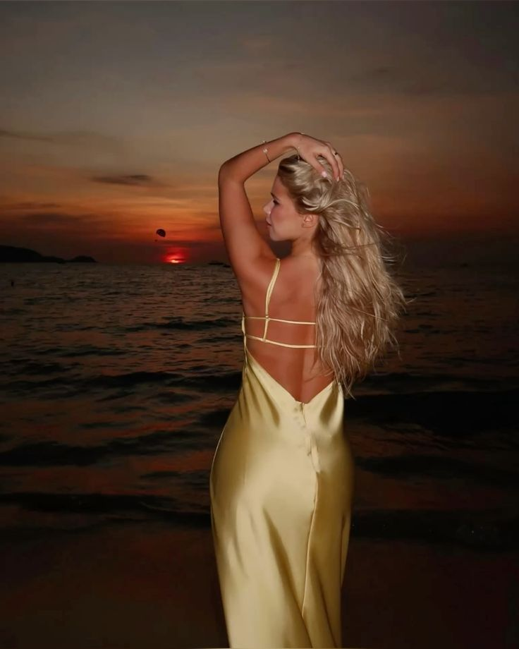 Sexy Spaghetti Straps V Neck Backless Yellow Long Party Dress Prom Gown