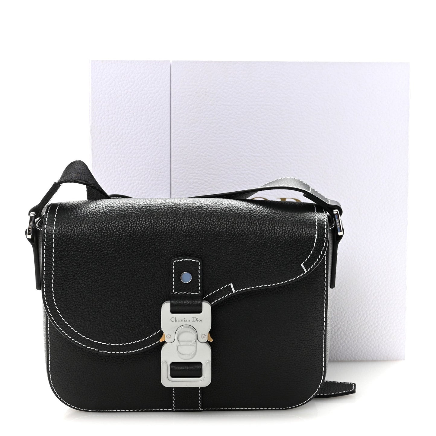 Grained Calfskin Medium Saddle Messenger Bag Black