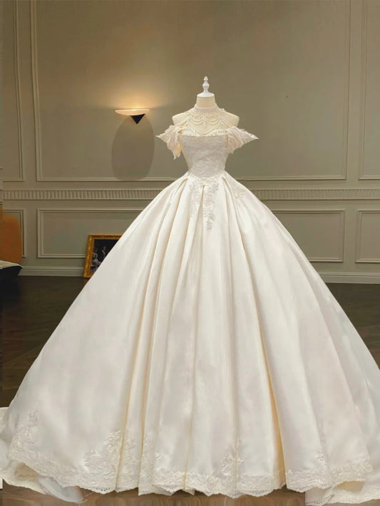 Vintage Palace Ivory Off-the-shoulder Lace Embroidered Ball Gown Satin Wedding Dress P4090