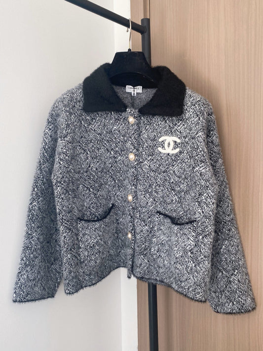 Chanel 2025 Two-tone Cardigan Beige and Gray Polyester Wool