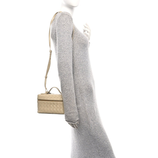Calfskin Intrecciato Bang Bang Vanity Case Ecru