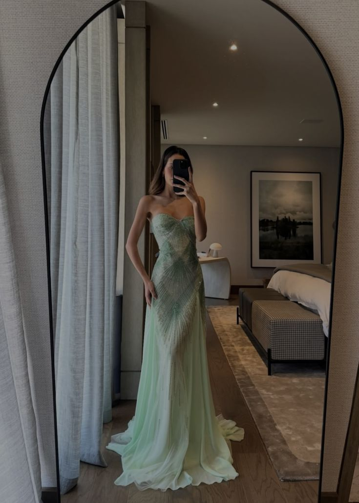 Classy Strapless Green Chiffon Beaded Mermaid Long Party Dress Evening Gown