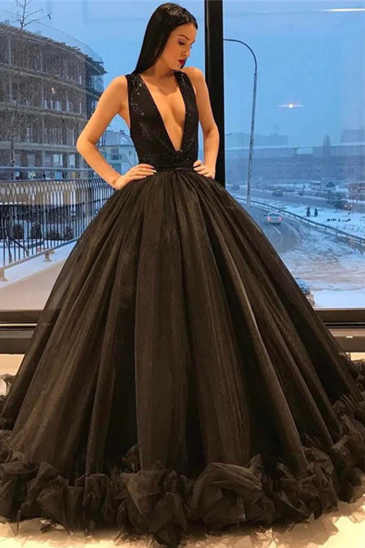 Black Quinceanera Dresses Ball Gown V Neck Sequined Bodice Tulle Floor Length cc312