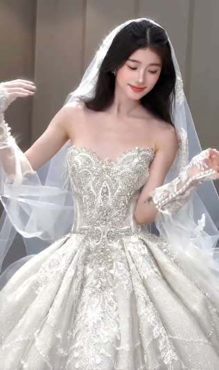 Gorgeous Ball Gown Strapless Tulle Sequin Beaded With Veil Gloves Long Wedding Dresses C4050