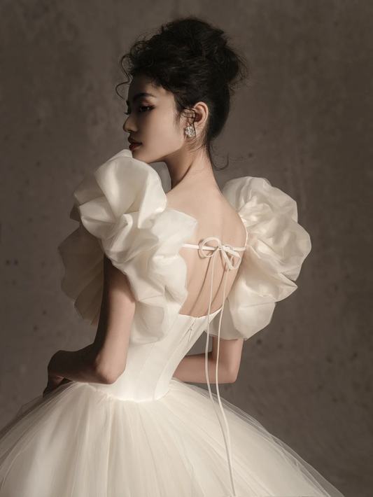 Unique Ball Gown Sweetheart Satin Tulle Long Wedding Dresses C4165