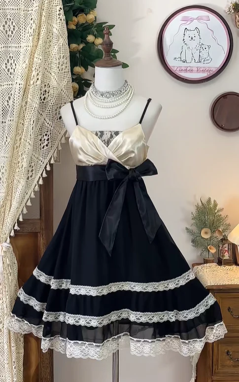 Vintage Spaghetti Straps Chiffon Lace Homecoming Dress Black A Line Cocktail Dress Y8876