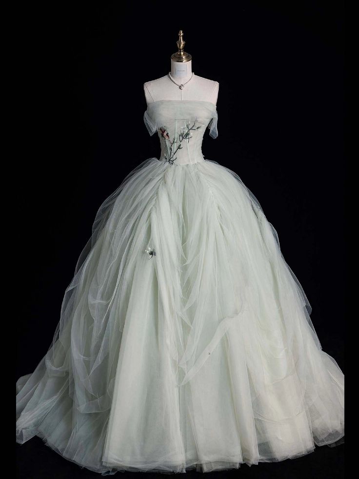 Elegant Ball Gown Strapless Tulle Embroidery Long Prom Dress,Evening Dress GG1111