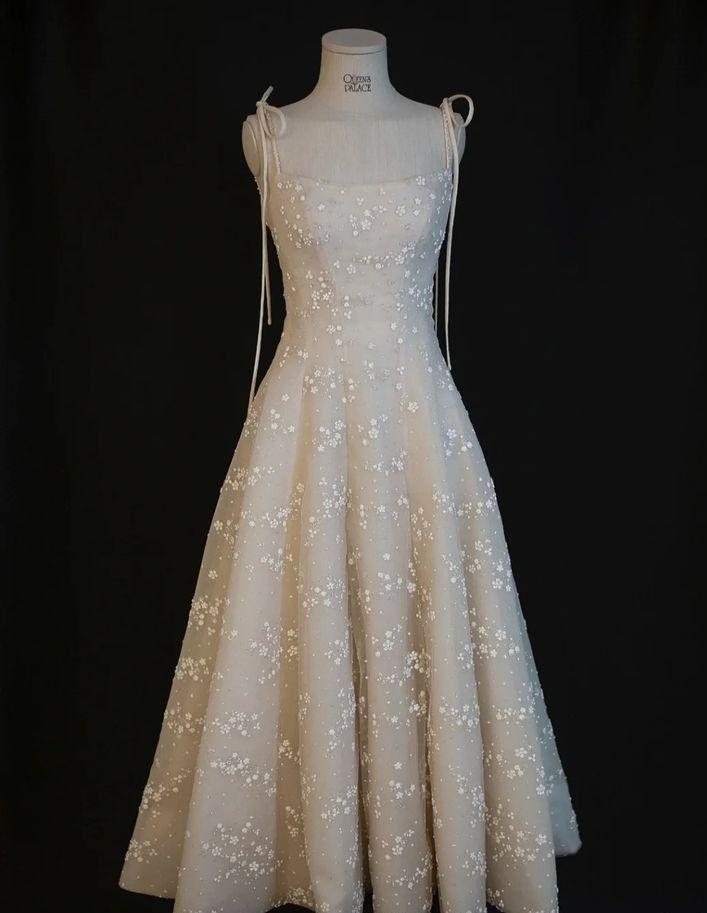 Elegant A Line Sapghetti Straps Lvory Applique Sequin Satin Long Prom Dress,Evening Dresses GG259