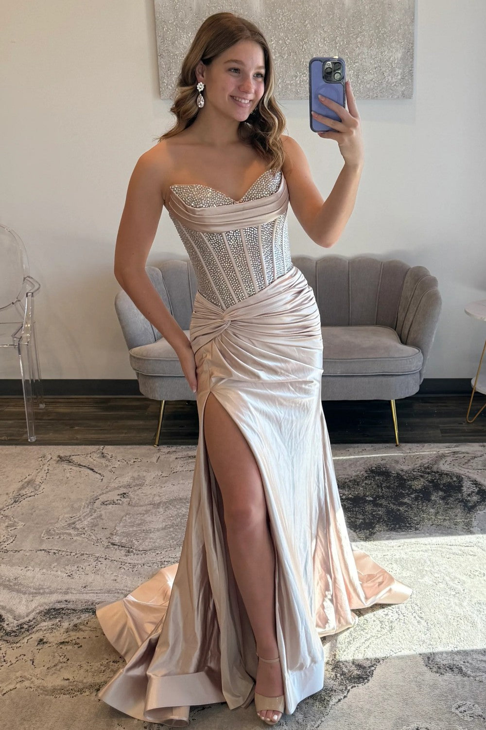 Glamorous Champagne Sweetheart Beaded Top Satin Prom Dress With High Slit
