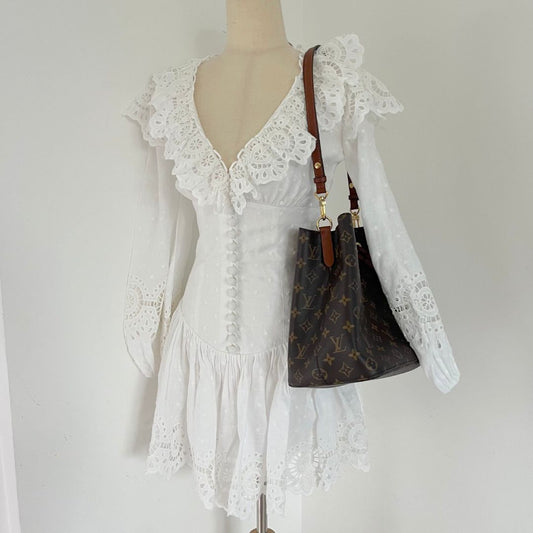 Louis Vuitton's Noé Noé MM caramel bucket bag