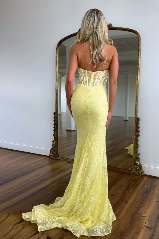 Lovely Yellow Lace Mermaid Prom Dress with V-Neck and Backless Design