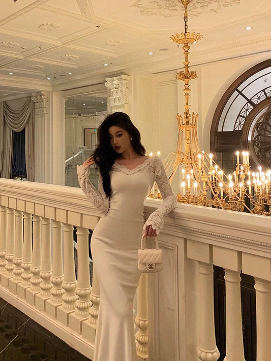 Lace splicing long-sleeved dress for women new style V-neck mermaid long dress S5550