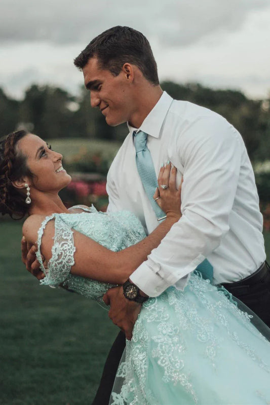 Elegant Cold Sleeve Mint Green Lace Prom Dress S3162