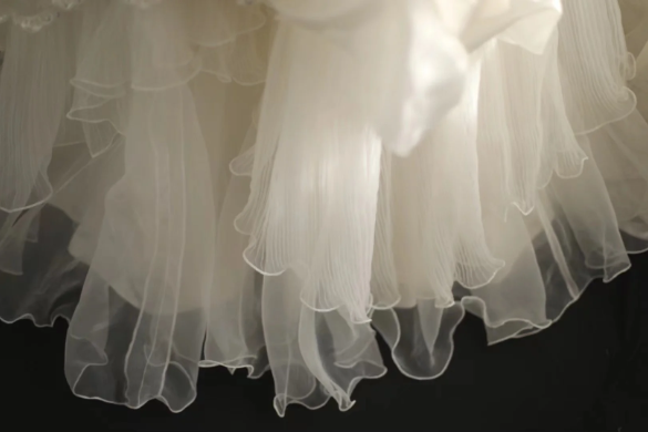 Retro palace irregular halter neck tulle layered ruffled A-line wedding dress P2824