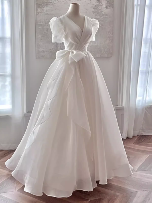 Vintage Ball Gown V Neckline Chiffon White Long Wedding Dresses Brides Dress