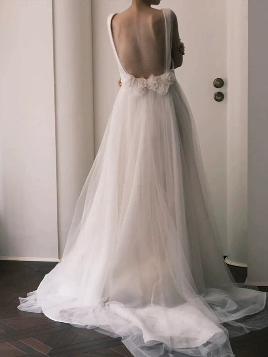 Unique Ball Gown Straps Neckline Long White Tulle Wedding Dresses