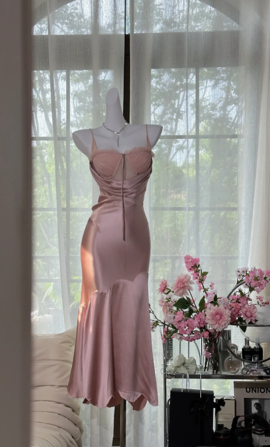 Elegant Spaghetti Straps Sweetheart Neck Pink Satin Mermaid Party Dress Long Birthday Prom Gown