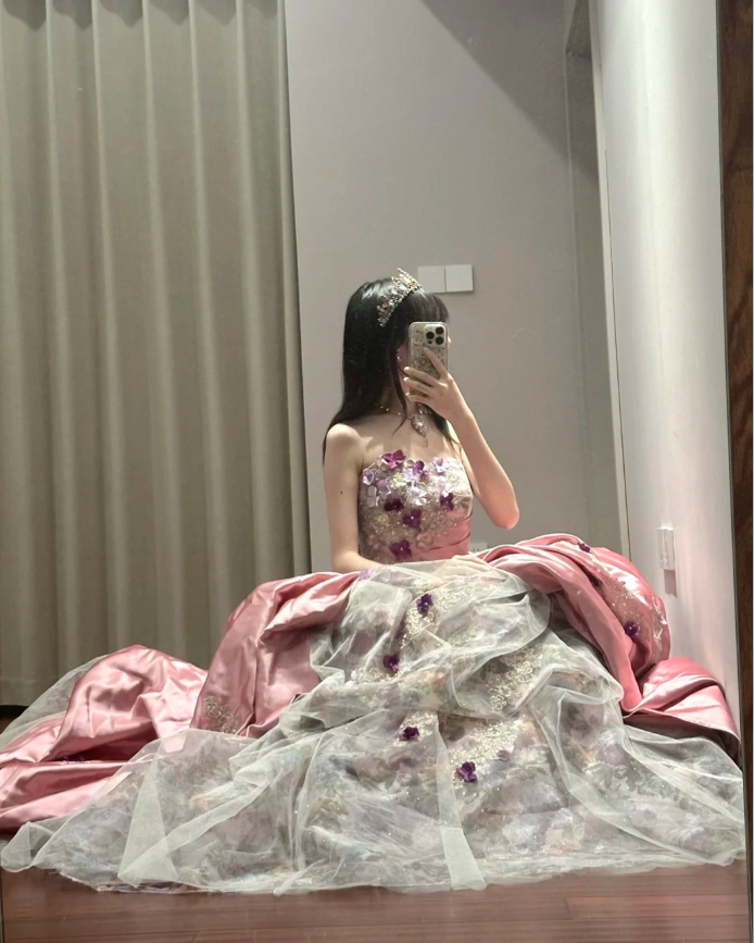 Pretty Pink Strapless Satin Pleated Appliques Ball Gown Sweet 16 Dress Formal Quinceanera Dress SP1189