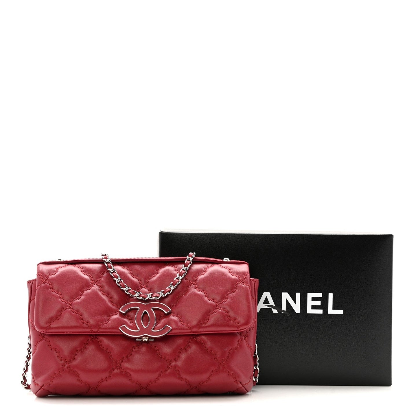 Calfskin Quilted Double Stitch Hamptons Clutch with Chain Red