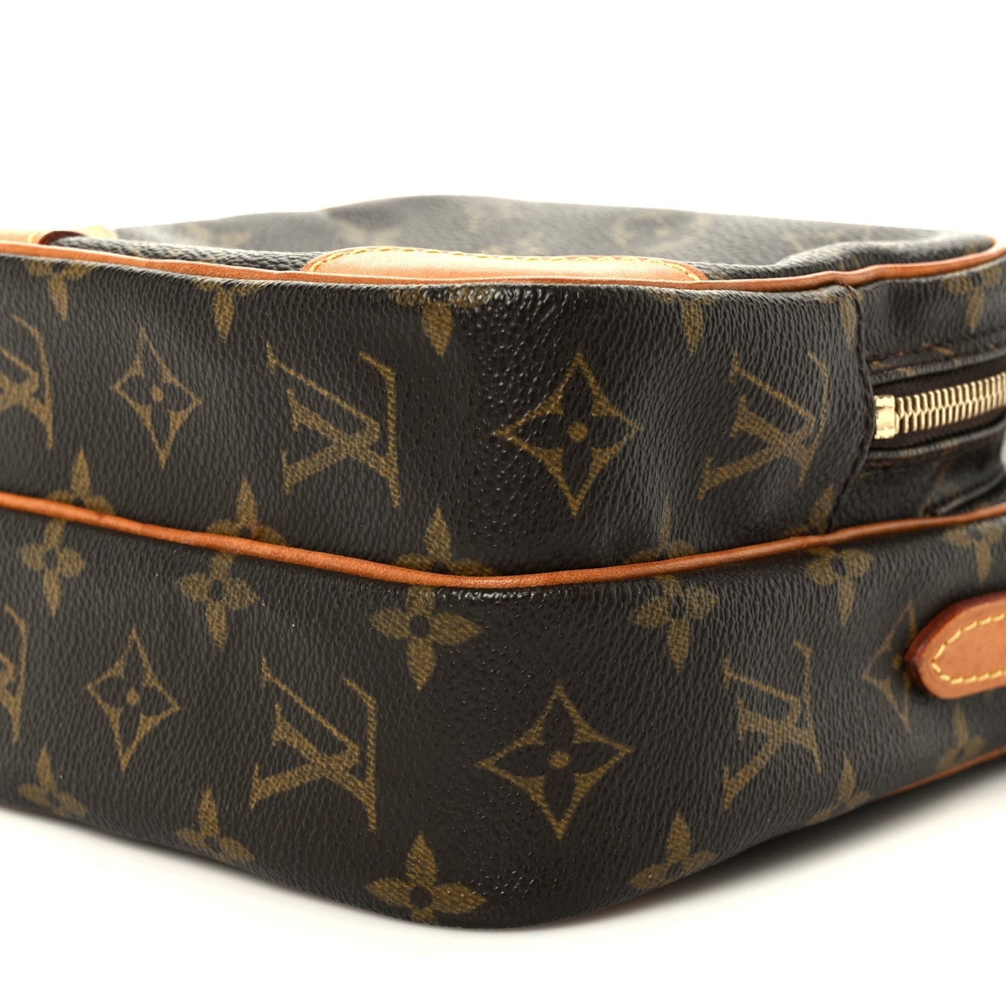 Monogram Amazone