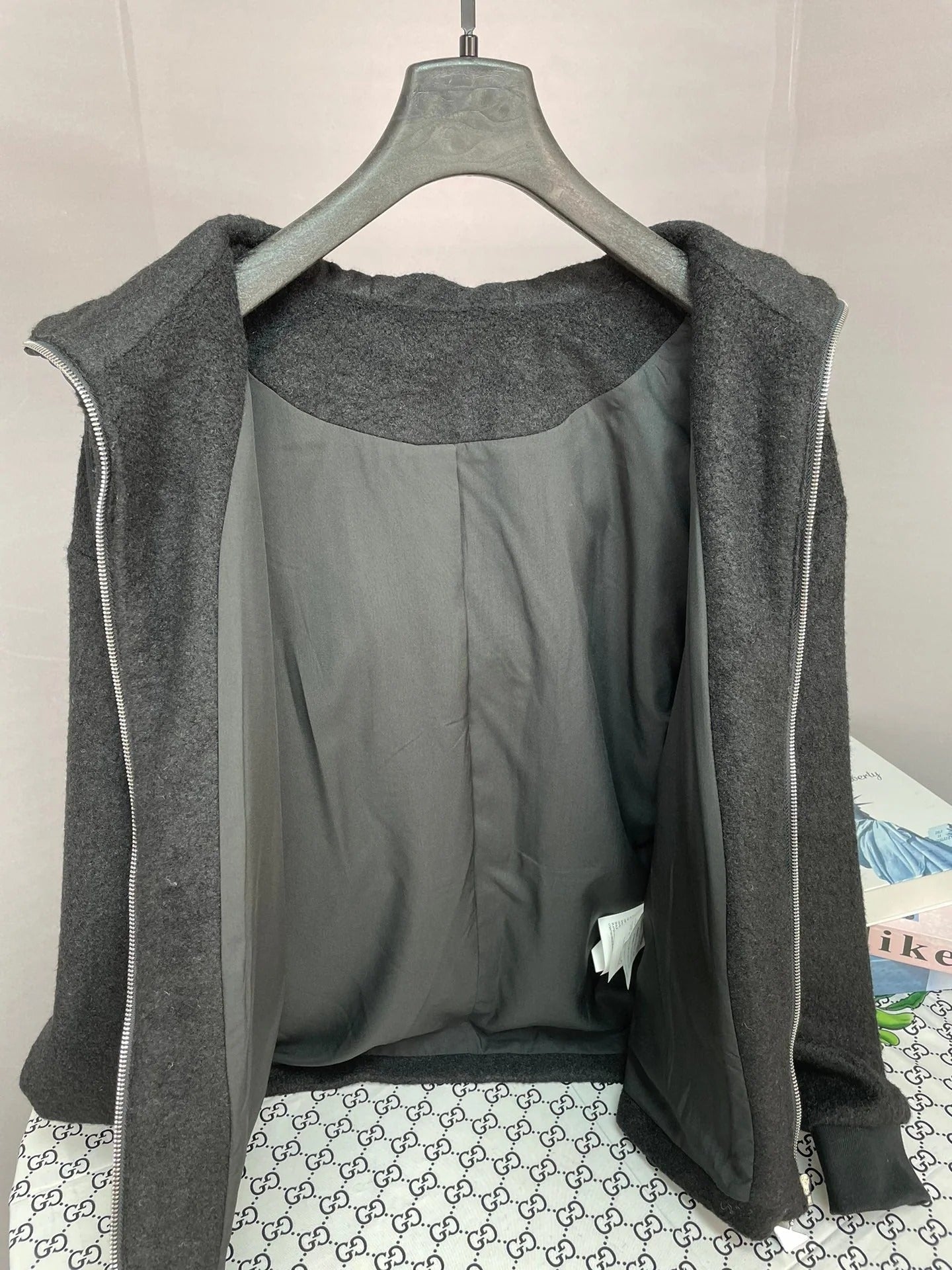 PRADA 25S JACKET 391