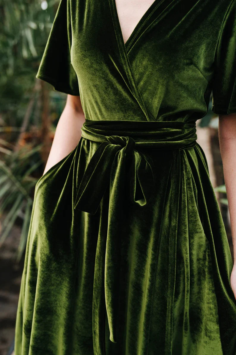 omberprom Elegant Velvet Dress Short Sleeves Dress V Neck Formal Dress for Wedding Guest Dresses