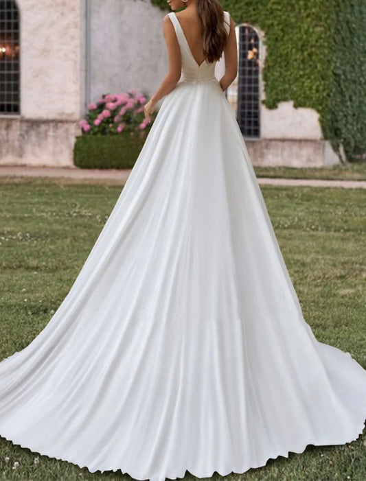 omberprom Hall Casual Wedding Dresses A-Line V Neck Sleeveless Sweep / Brush Train Chiffon Bridal Gowns With Pleats