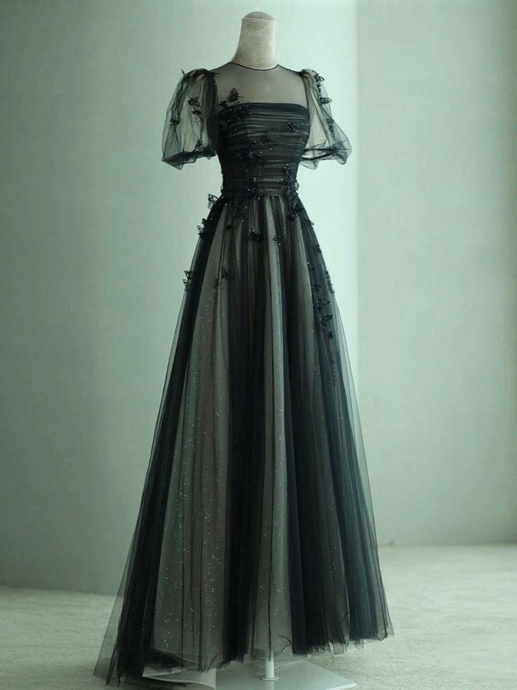 Black Elegant Formal Evening Dress    S2753