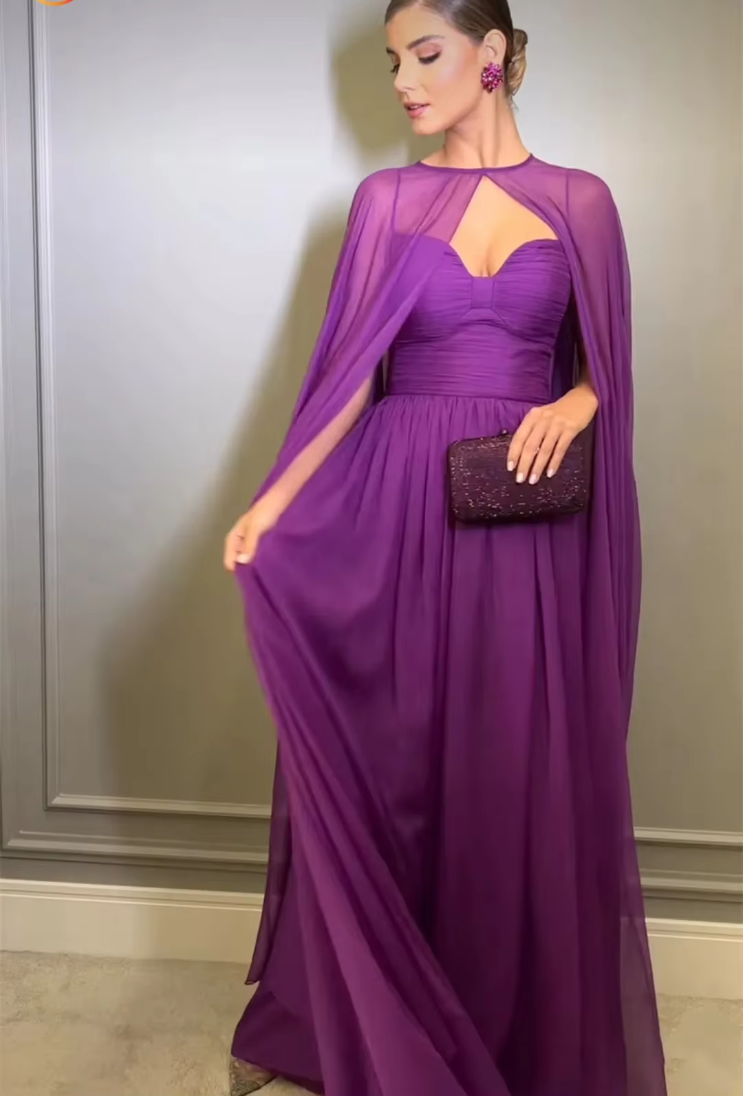 Elegant Purple Chiffon Long Evening Dress with Cape A Line Pleated Floor Length Formal Prom Gown