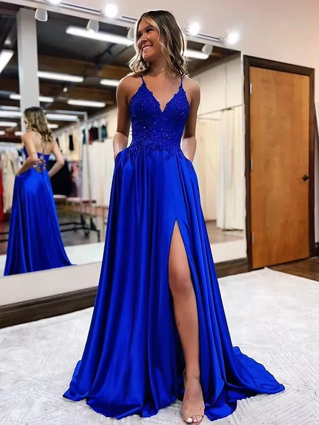 Elegant long a line satin prom dresses v neck split formal gown with lace appliques