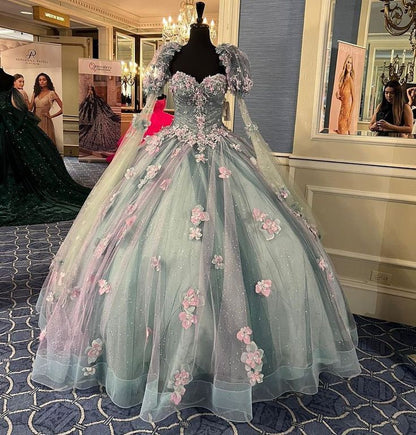 Quinceanera Dresses Long Sleeve Ball Gown Appliques Beading Sweet 16 15 Dress      S6436
