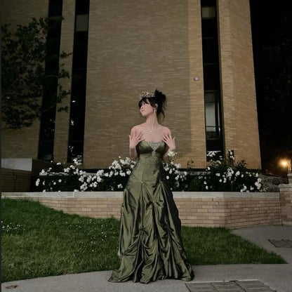 Long Green Satin Sleeveless Party Dress Formal Gown