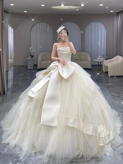 A Line Tulle Wedding Dresses Sleeveless Long Bridal Gowns    S6648
