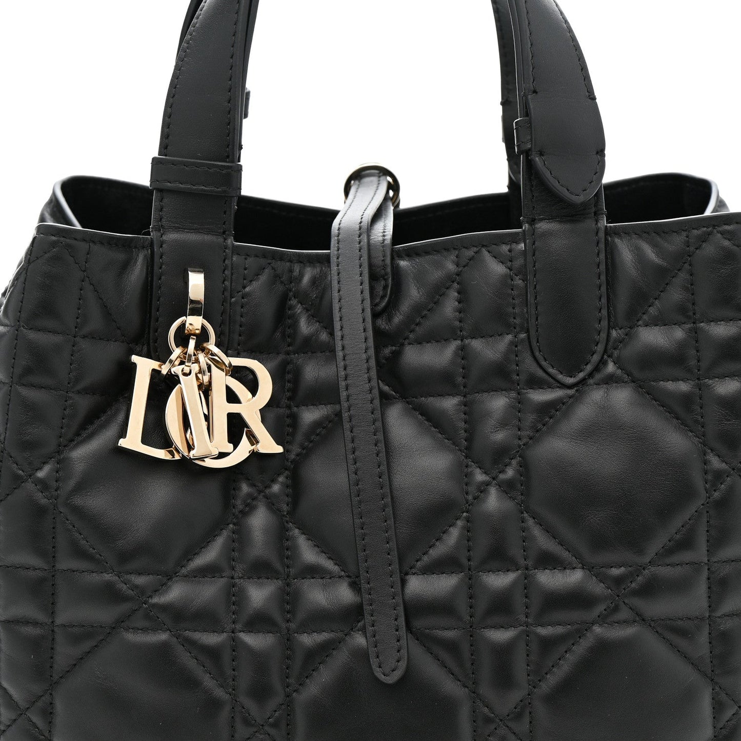 Calfskin Macrocannage Medium Toujours Black