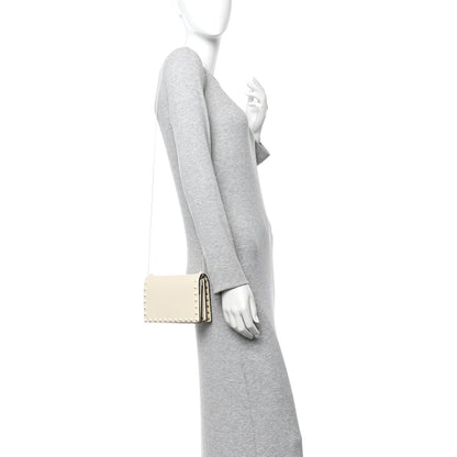 Calfskin Lacquer Monochrome Rockstud Wallet On Chain Ivory