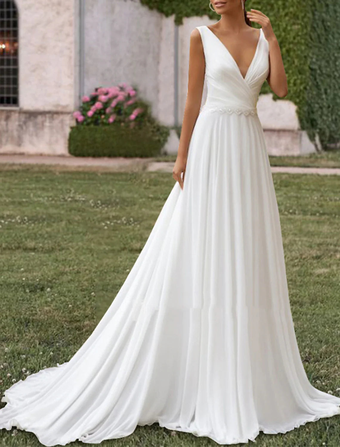 omberprom Hall Casual Wedding Dresses A-Line V Neck Sleeveless Sweep / Brush Train Chiffon Bridal Gowns With Pleats