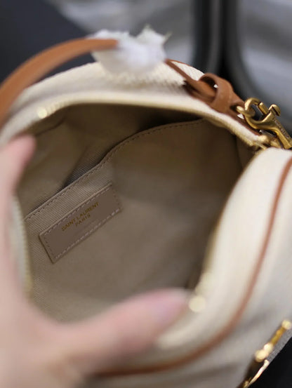 YSL Leather-trimmed raffia shoulder bag - 22×16.5×6cm