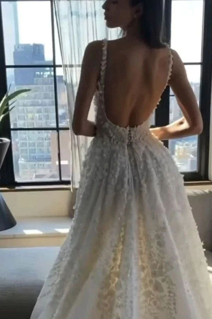A Line Straps Long Wedding Dress with Lace Appliques, Gorgeous Bridal Gown with Slit       S6738